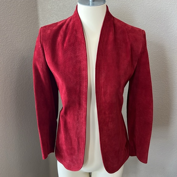 The Tannery Women’s 3/4 Sleeve Red Suede Leather Blazer Jacket Size 5/6 - Picture 2 of 12